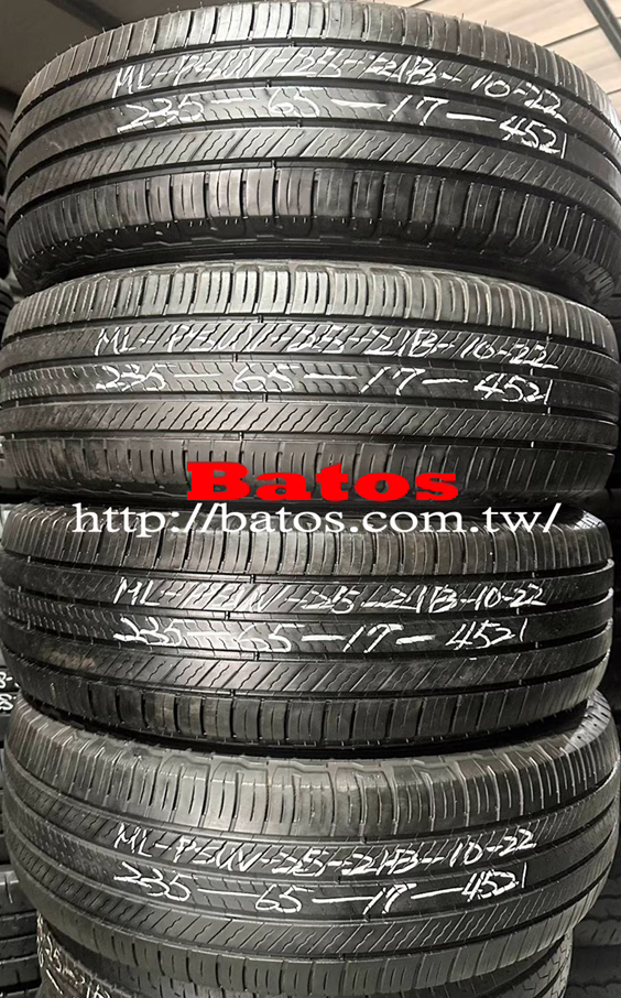 235/65-17 米其林 X4 優質二手輪胎【請仔細詳閱商品說明】